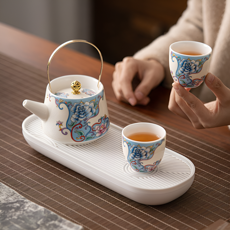 Service a the japonais porcelaine fine
