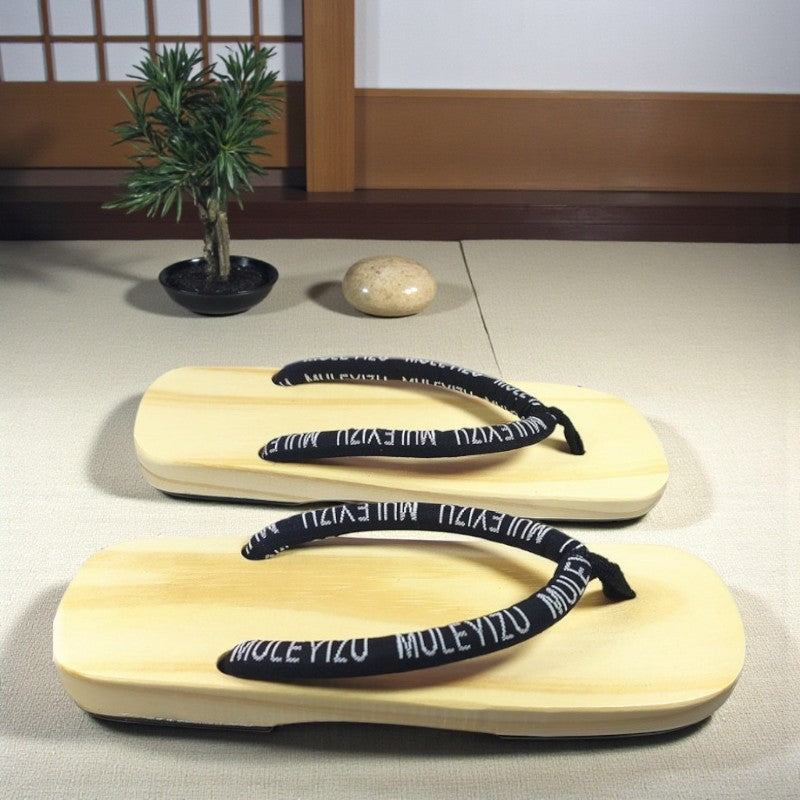 Tongues japonaises geta