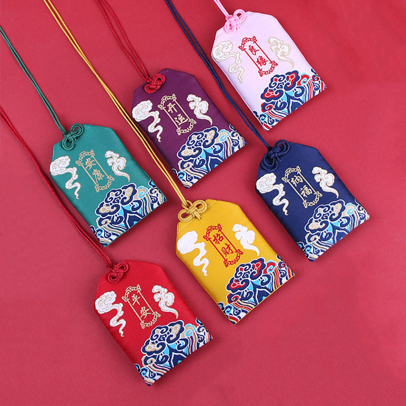 Porte bonheur japonais omamori