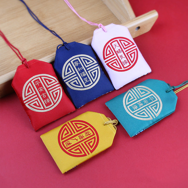 Porte bonheur japonais omamori