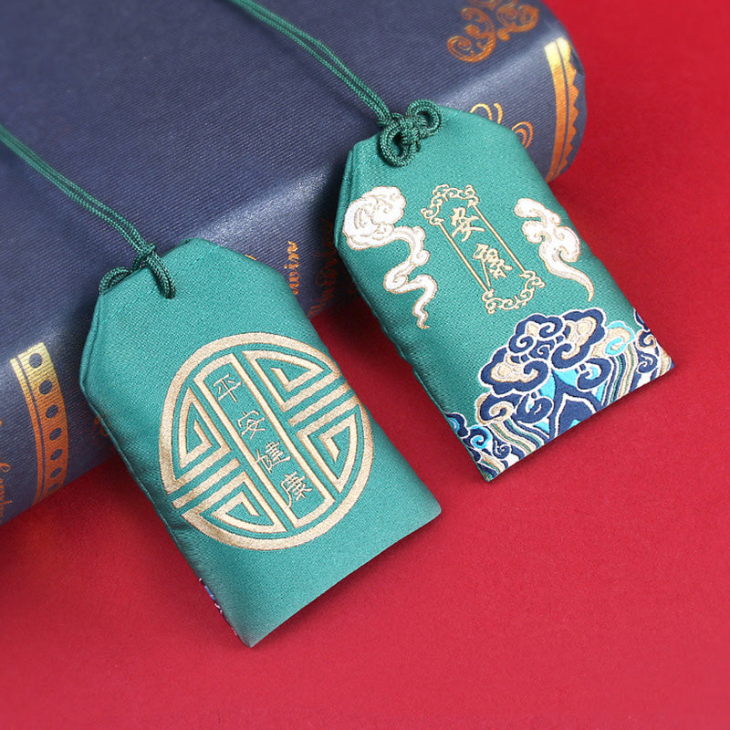 Porte bonheur japonais omamori - Vert